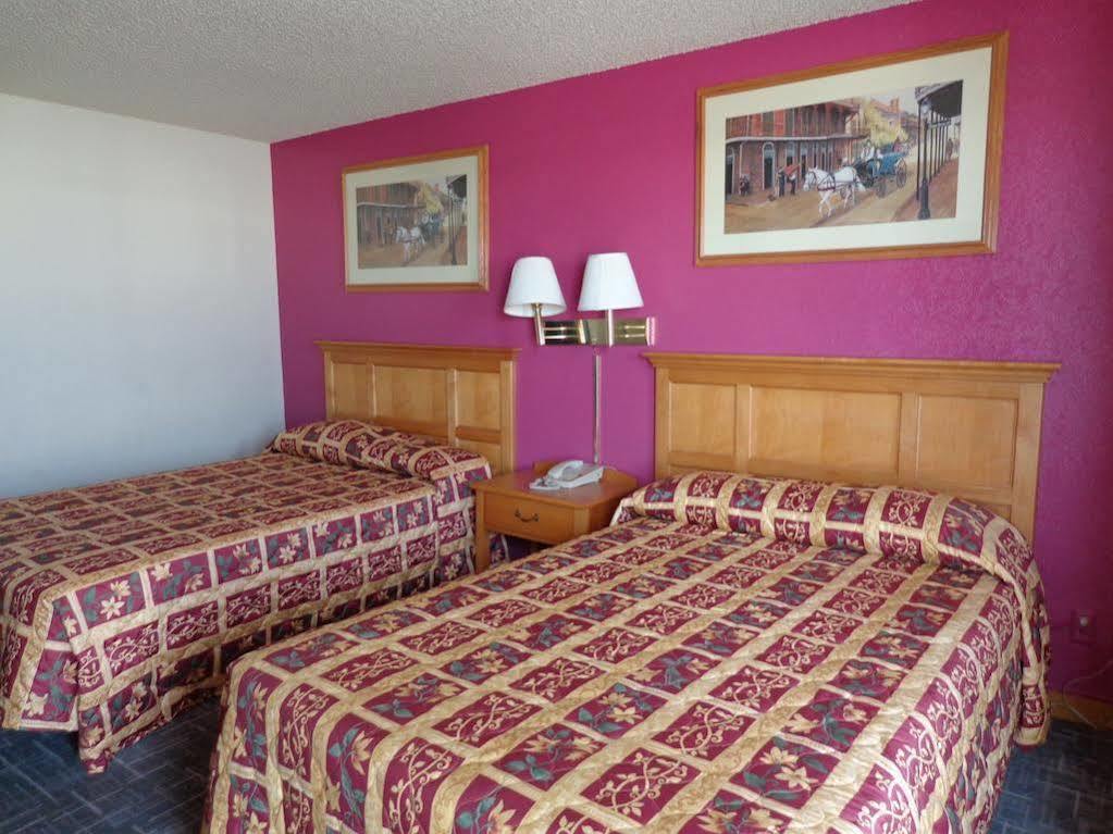 Knights Inn Phoenix At N Black Canyon Hwy Eksteriør billede